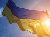 В росії величезний прапор України вивісили просто перед будівлею ФСБ: висів цілий день (відео)