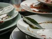 Эффективное средство для мытья посуды можно приготовить своими руками