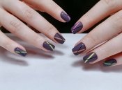 Манікюр з геометричним візерунком