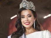 Анна Неплях в повсякденному житті розмовляє російською