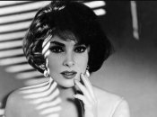 Вона навіть має іменну зірку на Алеї слави Голлівуду