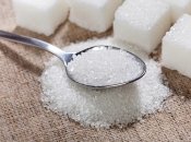 Цукор регулярно починає дорожчати в середині літа