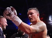 Александр Усик