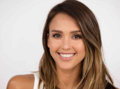 Джессика Альба показала подросшего сына: ФОТО