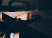 Як правильно заряджати телефон