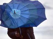 Температурні гойдалки та сильний вітер: якою буде погода у Києві на початку тижня