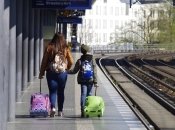 Виїзд жінок за кордон