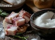 Чтобы сало было вкусным, его нужно правильно засолить (изображение создано с помощью ИИ)