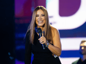 Ані Лорак після інтернатського дитинства оточила себе справжньою розкішшю