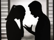 Абьюзер – это не всегда монстр с криками. Он может прятаться под маской заботливого партнера, друга или даже родственника.