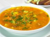 Суп получается наваристым, достаточно густым и сытным