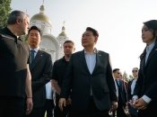 Юн Сок Ёль и первая леди Южной Кореи Ким Кеон Хи в Киеве