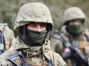 Українські військові