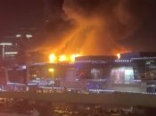 Пожежа у концерт-холі поширилася на 13 000 квадратних метрів