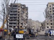 В Днепре целое парадное "сложилось"