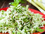 Такий салатик можна приготувати дуже просто