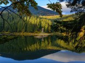 Озеро Синевир завораживает каждого туриста