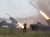 Збройні українські сили потужно протистоять окупантам вже більше дев'яти місяців