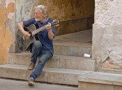 Музыка поможет: ученые рассказали, как замедлить старение мозга