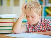 Нужно ли помогать ребенку с домашним заданием
