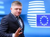 Путинский друг играет с огнем