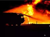 Площадь пожара 1800 кв.м.