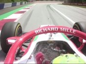 Такое случается раз в 10 лет: Шумахер-младший вылетел из гонки из-за странного инцидента (Видео)