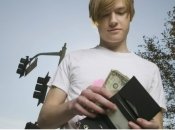 Давать ли деньги взрослым детям: эксперимент, о котором следует знать родителям