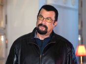 Стивен Сигал