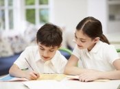 Чтоб костюмчик сидел: покупаем школьную форму к 1 сентября