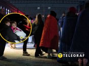 Люди были вынуждены покинуть вагоны посреди ночи