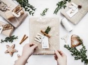 Как красиво упаковать подарок в бумагу на Новый год: пошаговая схема, фото, видео