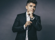 Ведучий та шоумен Анатолій Анатоліч