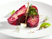 Блюдо будет ярко выделяться на любом столе