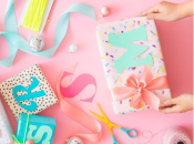 Как правильно дарить детям подарки: советы мамы-психолога