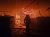 Спасатели долго не могли ликвидировать пожар во Львове