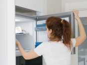 Як швидко розморозити морозилку – лайфхак