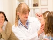 Уход за глазами ребенка: советы офтальмолога