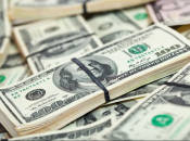 Курс валют в стране и дальше удивляет своей нестабильностью