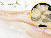 Минтай у сметанному соусі