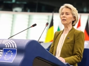 Урсула фон Дер Ляєн