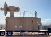 Будут уничтожать дроны врага роями: Пентагон провел испытание нового оружия против большого количества БПЛА (видео)