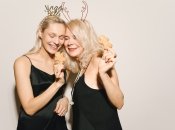 Это платья и наряды давно уже себя изжили