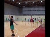 Едо Муріч забив ногою м’яч у кошик з 28 метрів