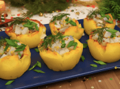 Горячая закуска из картофеля и селедки