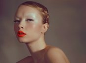 Знебарвлені брови – новий тренд