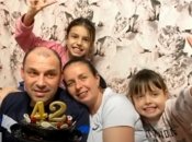 Руслан Белинский оказался дома как раз на свой день рождения