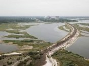 Водойма на 60% наповнюється водами з Дніпра, ще 40% – припадає на р. Прип’ять і невеликі річки Тетерів та Ірпінь