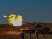 Гібридна САУ — один із перших зразків