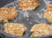 Котлети з кукурудзою — класична страва з хитрістю